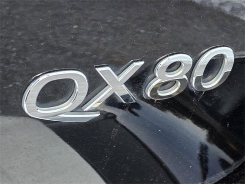 Used 2018 INFINITI QX80 Base image 45