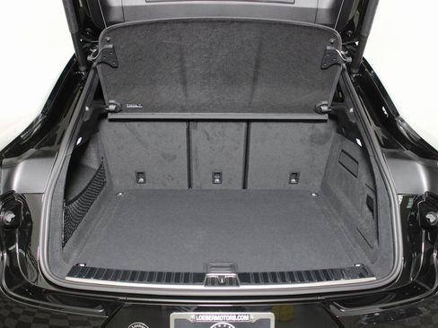 New 2026 Porsche Cayenne Coupe image 13