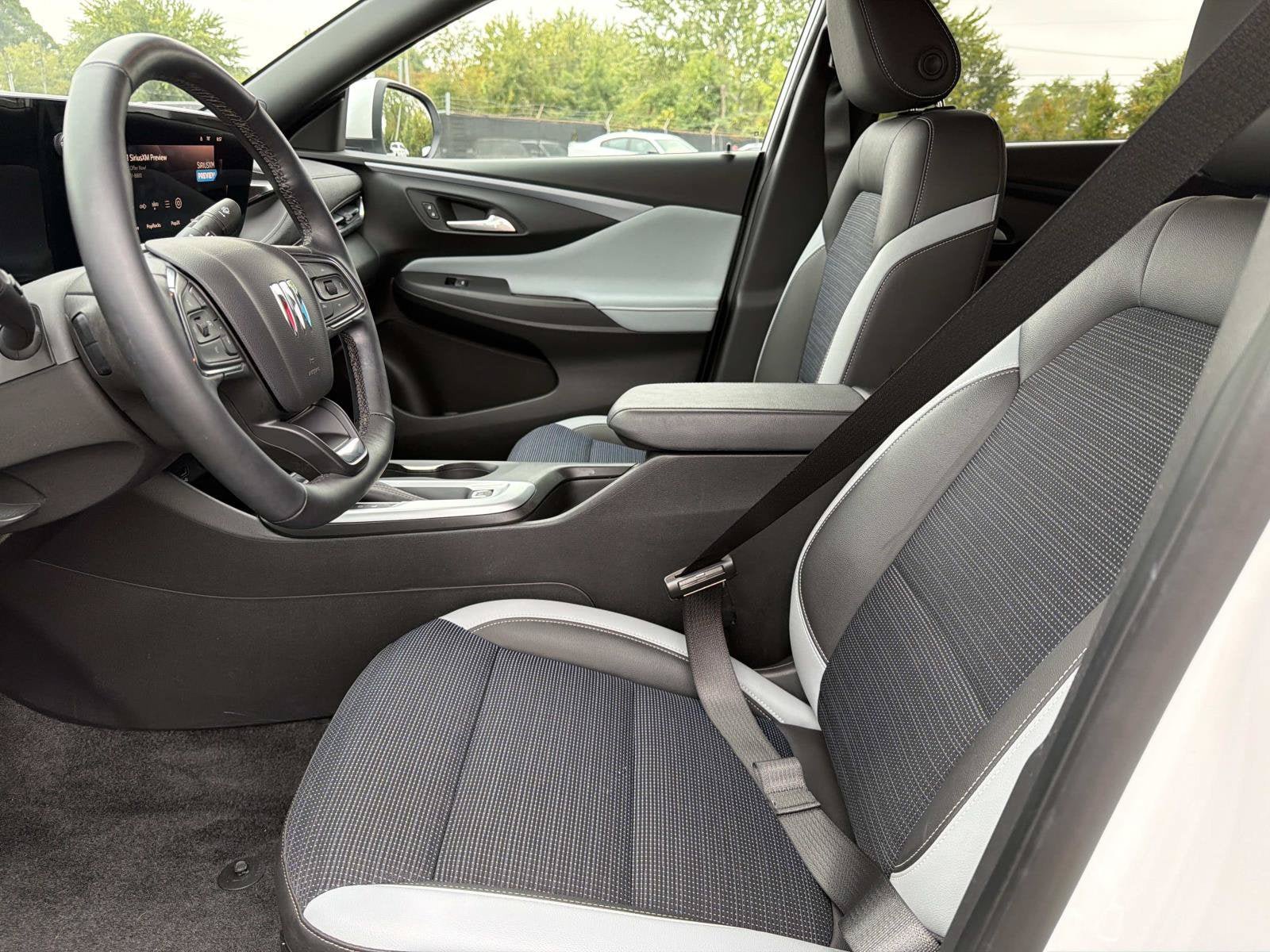 Certified 2024 Buick Envista Preferred w/ Convenience I Package FWD image 9