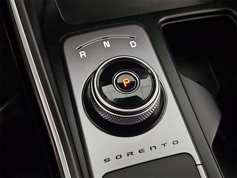 Used 2023 Kia Sorento EX image 20