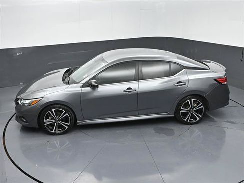 Used 2022 Nissan Sentra SR w/ Electronics Package FWD image 41