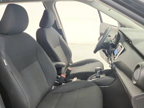 Used 2025 Nissan Kicks Play S FWD image 30