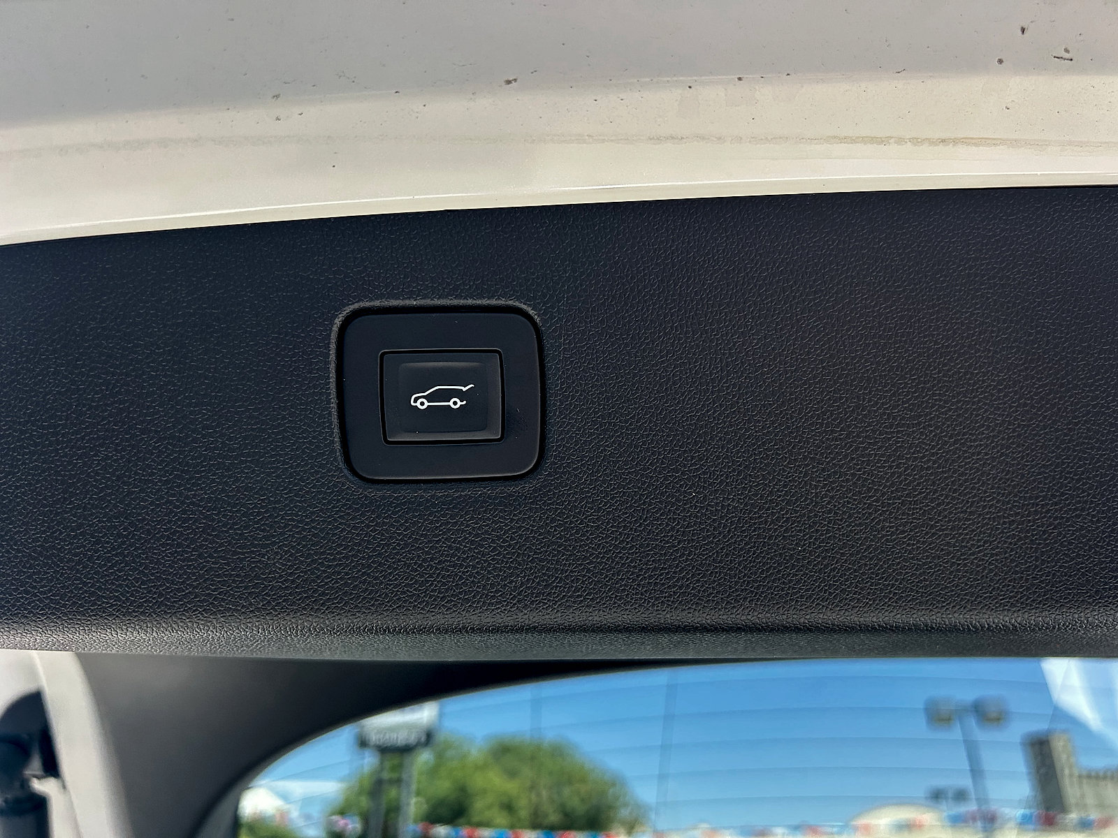 Used 2024 Buick Envista Avenir FWD image 23