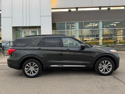 Certified 2023 Ford Explorer XLT w/ Equipment Group 202A AWD/4WD image 40