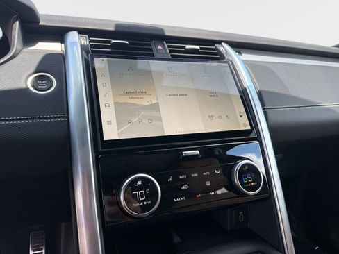 New 2026 Land Rover Discovery Dynamic SE AWD/4WD image 22