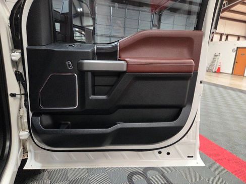 Used 2019 Ford F350 Platinum w/ Platinum Ultimate Package image 41