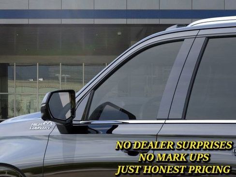 New 2026 Chevrolet Suburban High Country w/ Sun And Tow Package AWD/4WD image 12