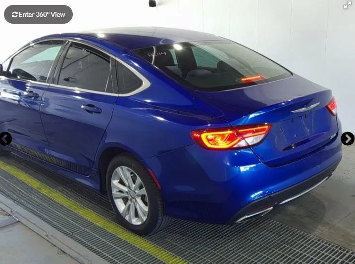 Used 2016 Chrysler 200 Limited FWD image 3