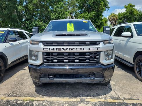 Used 2022 Chevrolet Silverado 2500 Custom w/ Custom Value Package AWD/4WD image 2