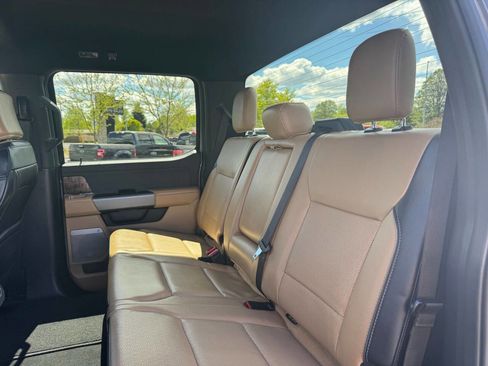 Used 2025 Ford F350 Lariat AWD/4WD image 29