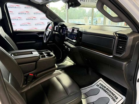 Used 2025 GMC Sierra 1500 SLT AWD/4WD image 52