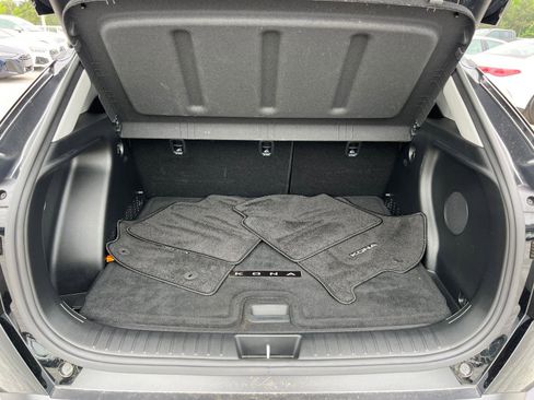 Used 2024 Hyundai Kona Limited FWD image 18