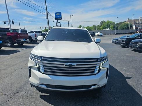 Used 2021 Chevrolet Tahoe High Country RWD image 3