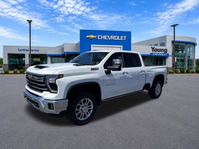 Used 2025 Chevrolet Silverado 3500 LTZ w/ LTZ Plus Package AWD/4WD image 3