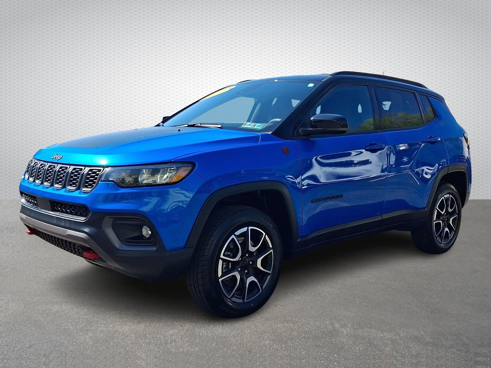 Certified 2024 Jeep Compass Trailhawk w/ Trailhawk Convenience Group AWD/4WD image 3