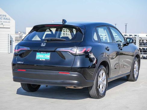 Used 2025 Honda HR-V LX image 6