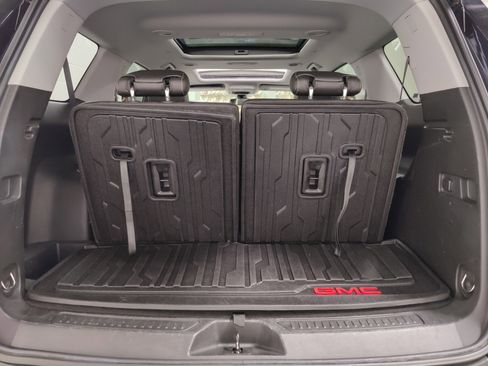 Used 2021 GMC Acadia SLT w/ Premium Package AWD/4WD image 15