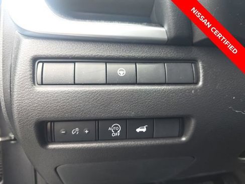 Certified 2024 Nissan Rogue SV AWD/4WD image 20