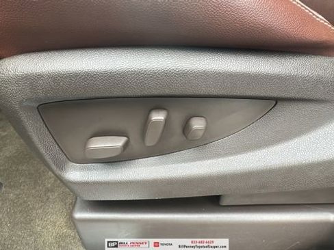 Used 2017 Chevrolet Tahoe Premier image 16