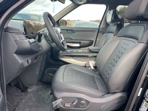 New 2026 Kia EV9 Wind AWD/4WD image 8