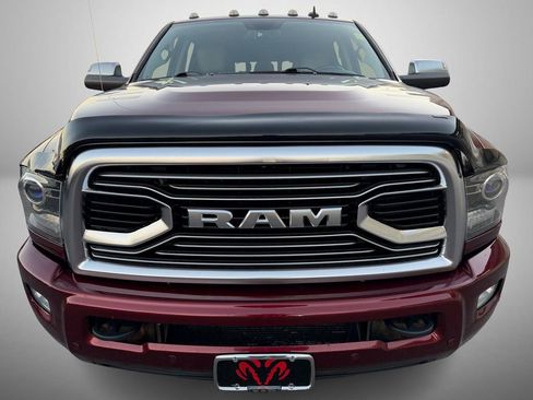 Used 2018 RAM 3500 Laramie Longhorn image 9