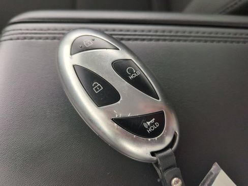 Used 2025 Hyundai Santa Fe SE FWD image 39