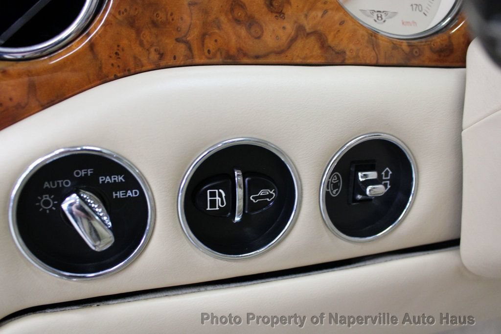 Used 2004 Bentley Arnage T RWD image 24