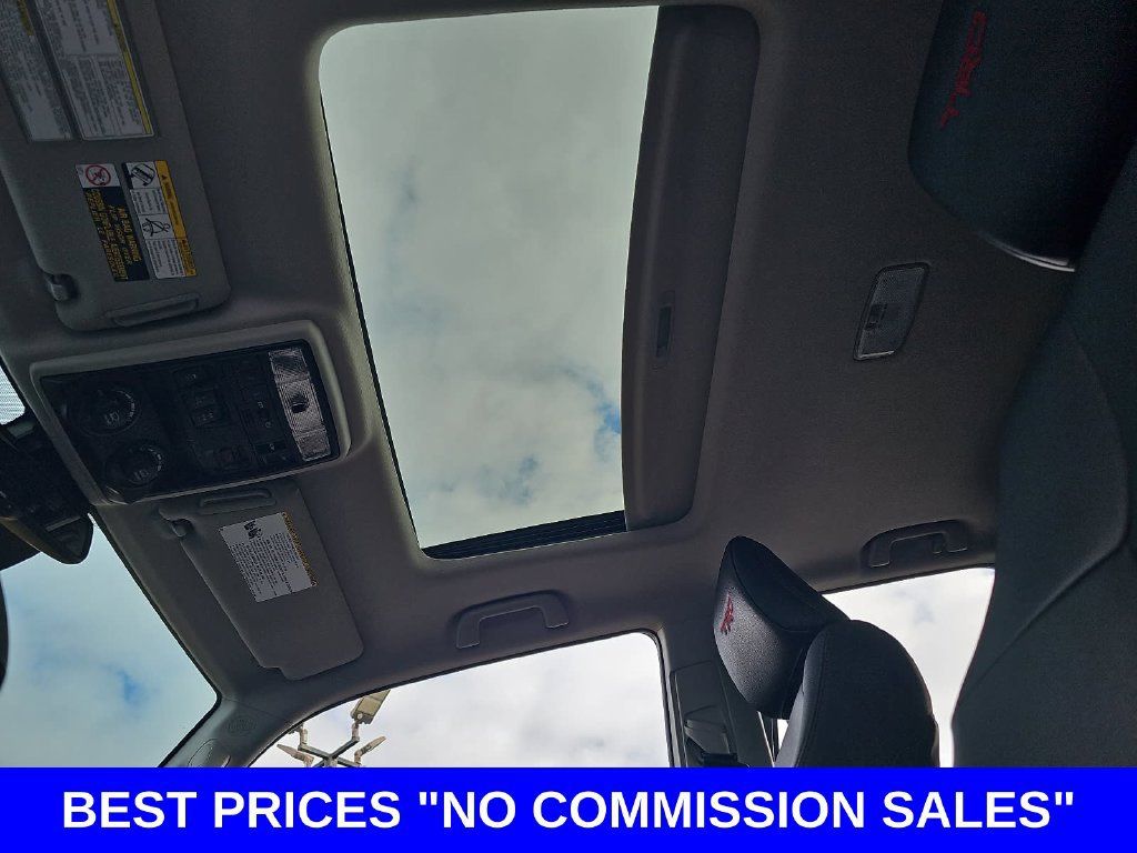 Used 2023 Toyota 4Runner TRD Off-Road Premium w/ Off Road Premium Plus Package AWD/4WD image 29