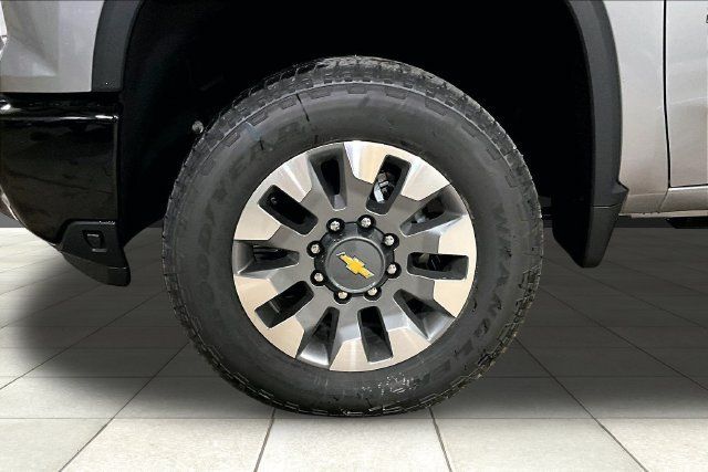 New 2026 Chevrolet Silverado 2500 Custom w/ Custom Value Package AWD/4WD image 9