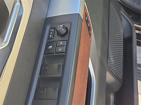Used 2022 Toyota Tundra 1794 Edition image 11