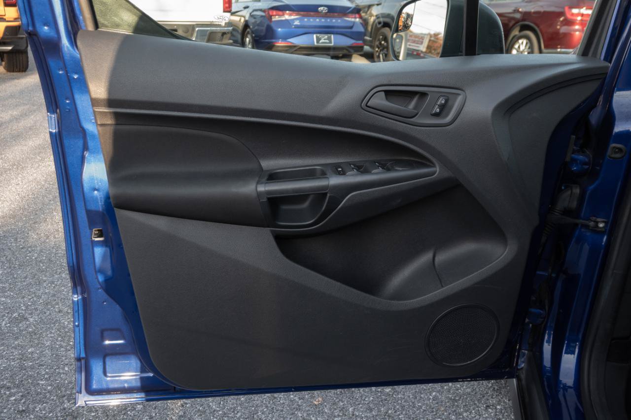 Used 2018 Ford Transit Connect XL FWD image 11
