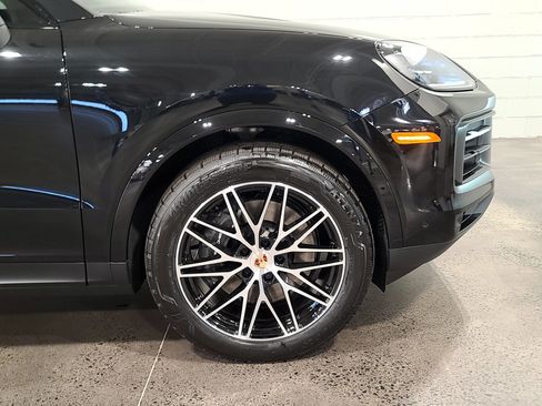 New 2026 Porsche Cayenne Coupe image 11