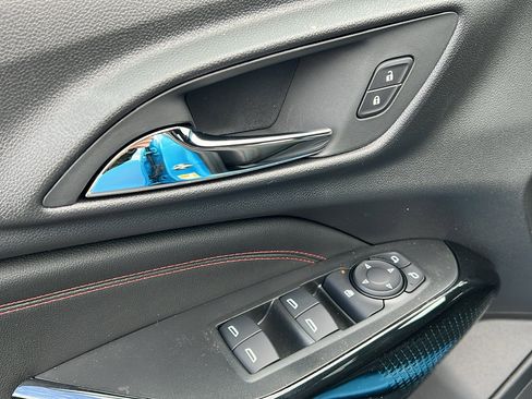 New 2025 Chevrolet Trax RS w/ Driver Confidence Package image 16