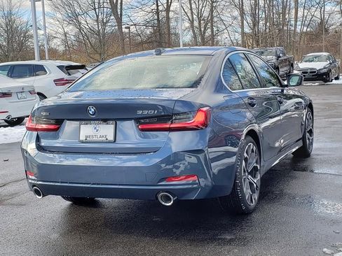 New 2026 BMW 330i xDrive Sedan w/ Premium Package AWD/4WD image 4
