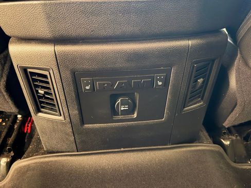 Used 2014 RAM 2500 Laramie w/ Protection Group image 15