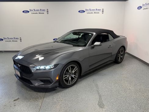 Used 2025 Ford Mustang Premium w/ Wheel & Stripe Package RWD image 3