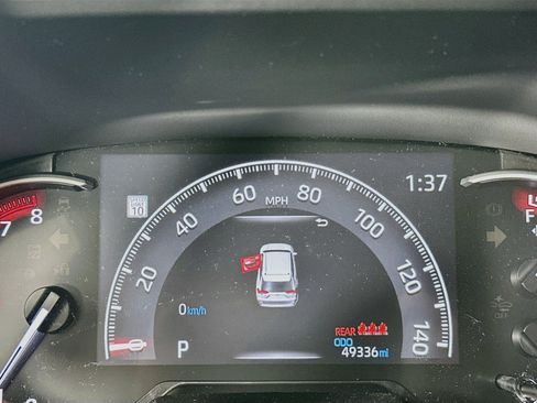 Used 2023 Toyota RAV4 LE FWD image 12