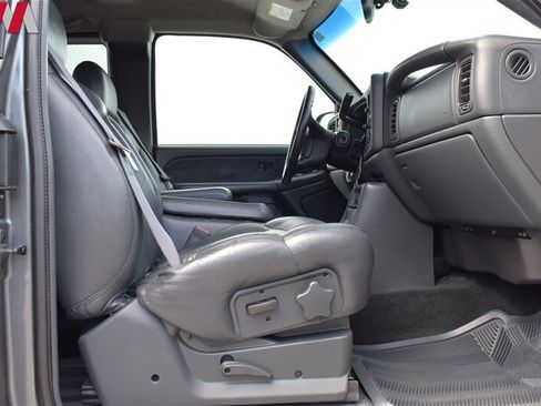Used 2002 Chevrolet Silverado 2500 LS w/ Electrical Convenience Pkg AWD/4WD image 20