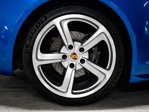 Used 2015 Porsche 911 Targa 4 AWD/4WD image 45