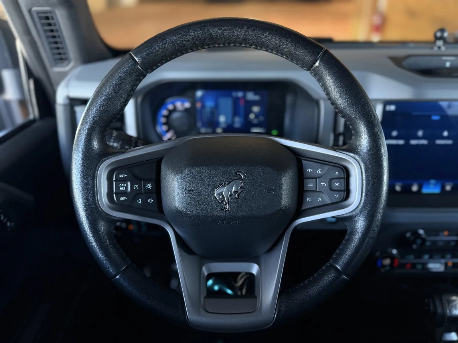 Used 2024 Ford Bronco Everglades AWD/4WD image 21