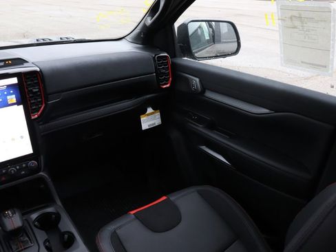 New 2025 Ford Ranger Raptor image 13