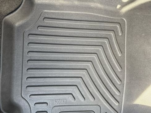 Used 2019 GMC Terrain SLT image 12