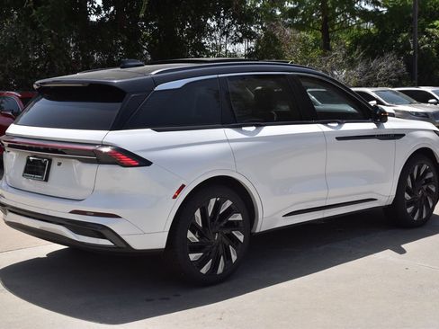 New 2026 Lincoln Nautilus Black Label w/ Jet Appearance Package AWD/4WD image 6