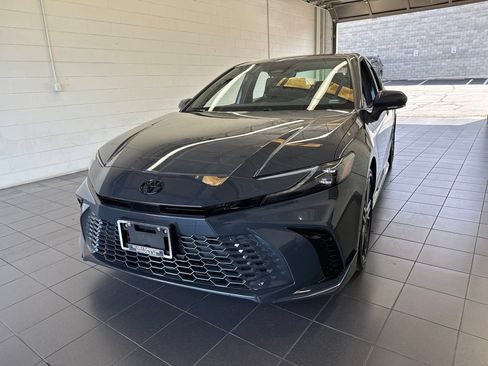 Used 2026 Toyota Camry XSE FWD image 3