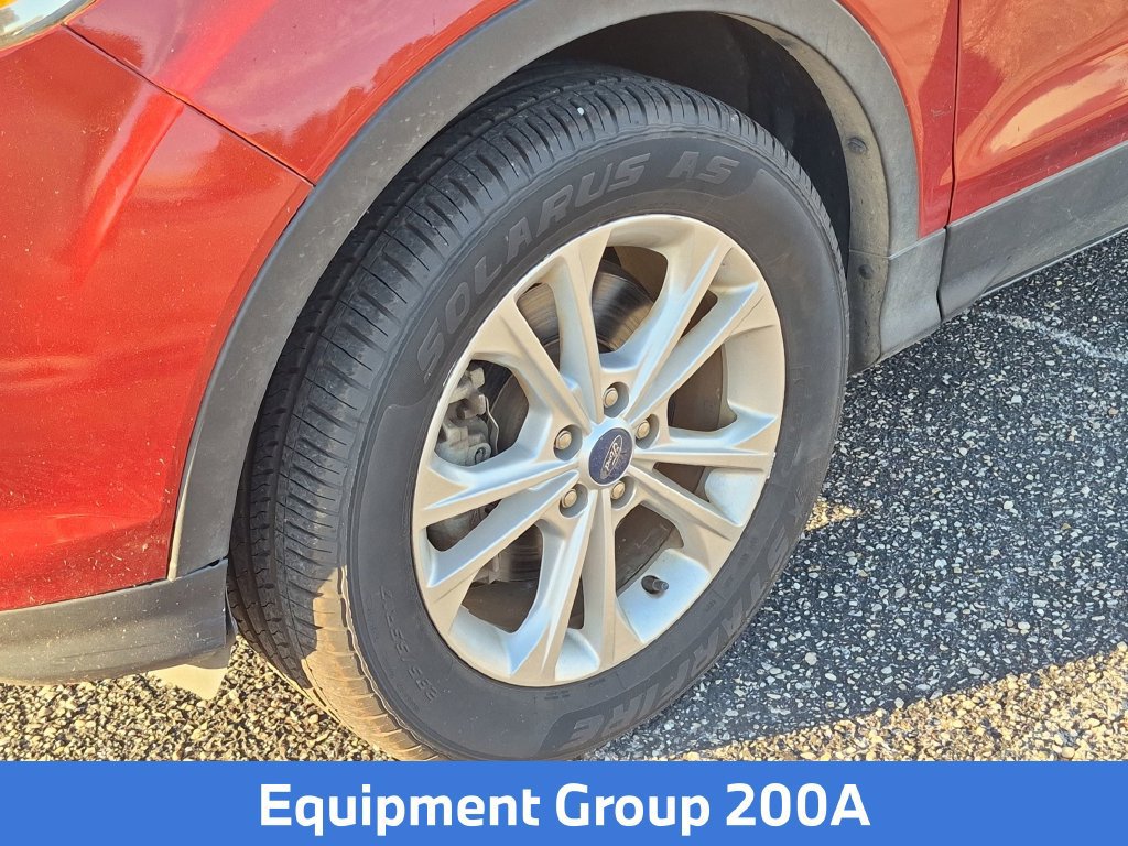 Used 2019 Ford Escape SE AWD/4WD image 9