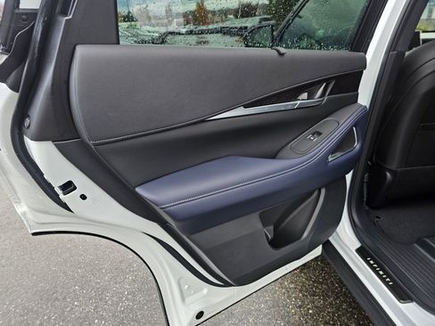 New 2026 INFINITI QX60 Sport image 20