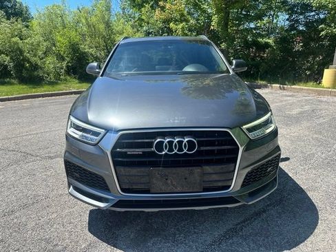 Used 2018 Audi Q3 2.0T Premium Plus w/ Premium Plus Package AWD/4WD image 8