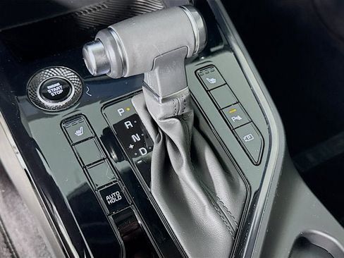 Certified 2023 Kia Niro EX Touring FWD image 16