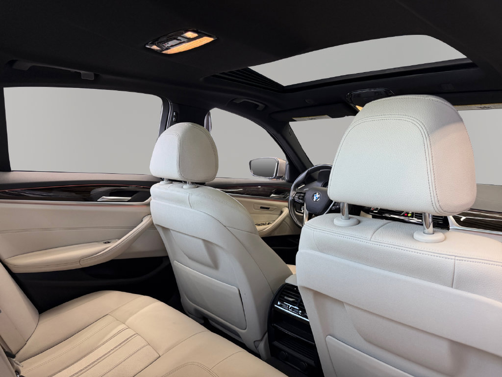 Used 2019 BMW 530i w/ Convenience Package RWD image 26
