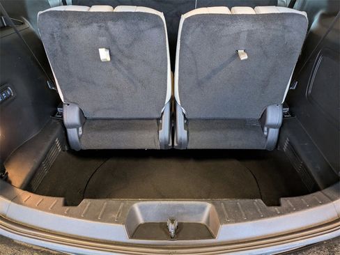 Used 2016 Ford Explorer Platinum image 7